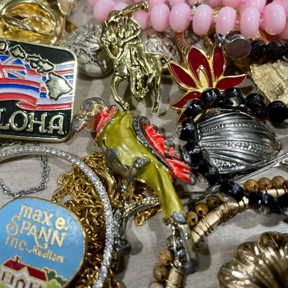 Costume Jewelry Collection - Picture 7 of 7